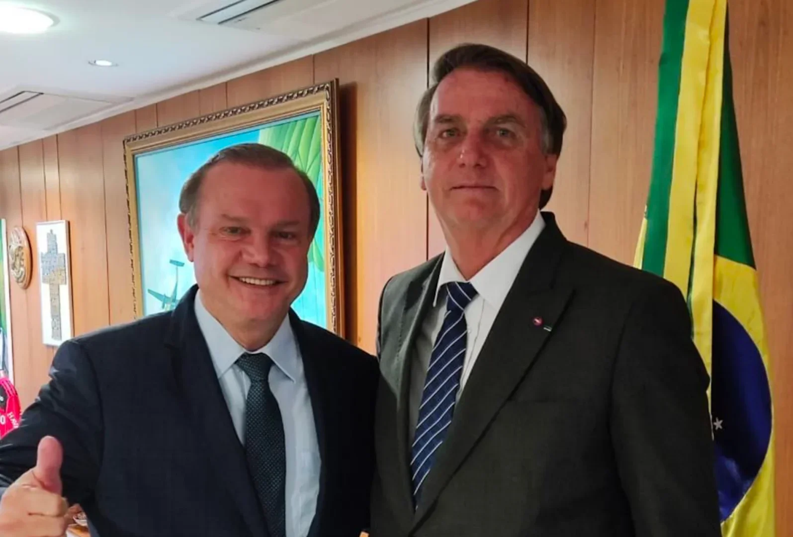 Wellington mantém candidatura e sinaliza estar aberto a receber apoio